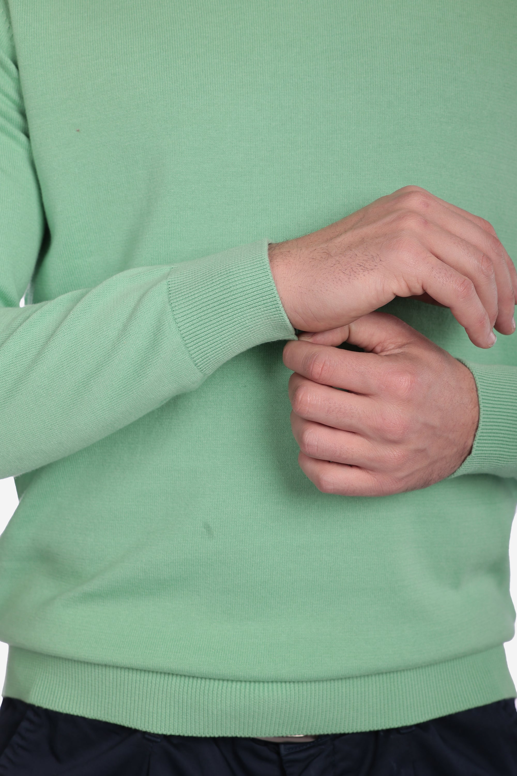 LONG SLEEVE COTTON THREAD SWEATER