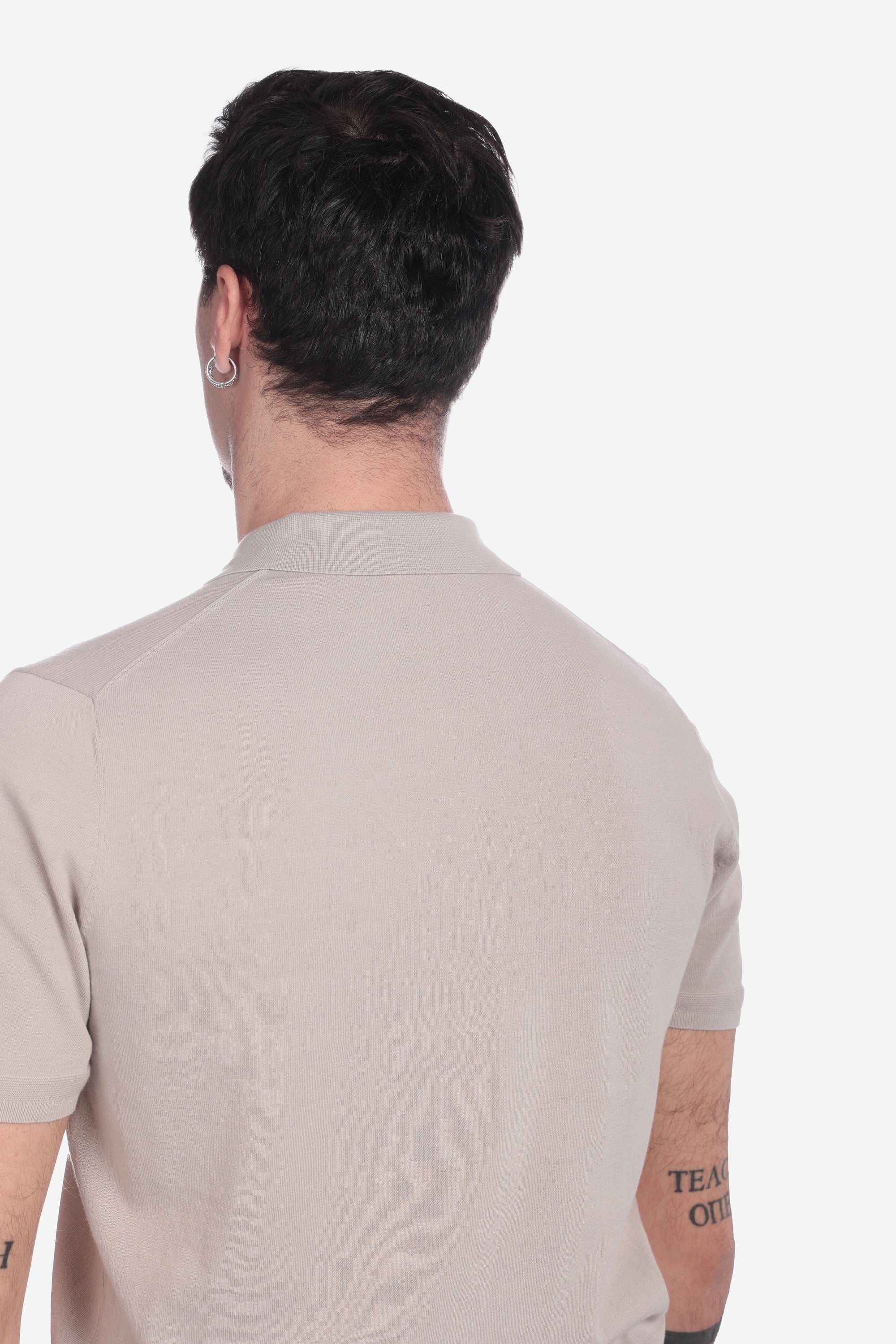 LIGHTWEIGHT 1-BUTTON THREAD POLO
