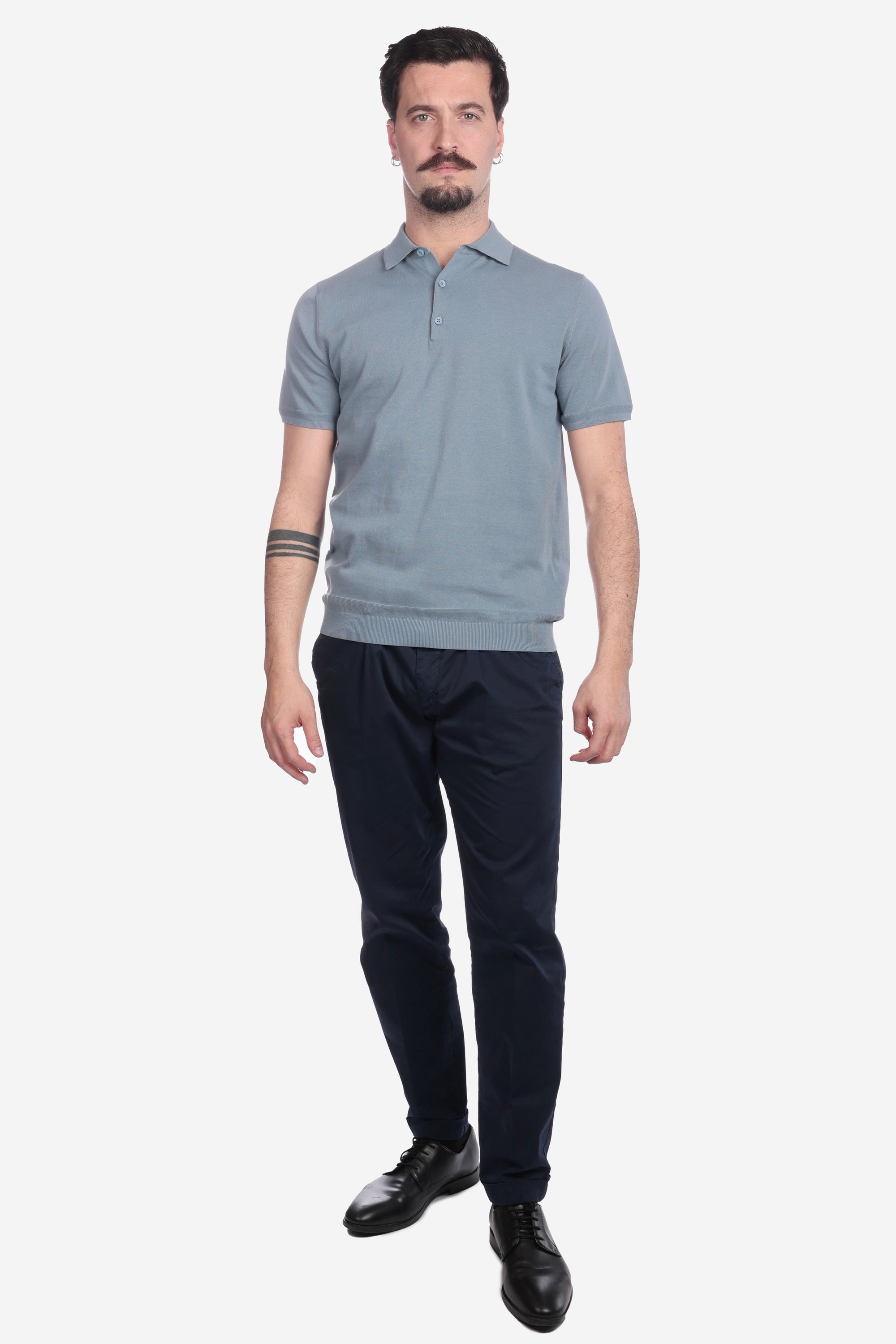 LIGHTWEIGHT 1-BUTTON THREAD POLO