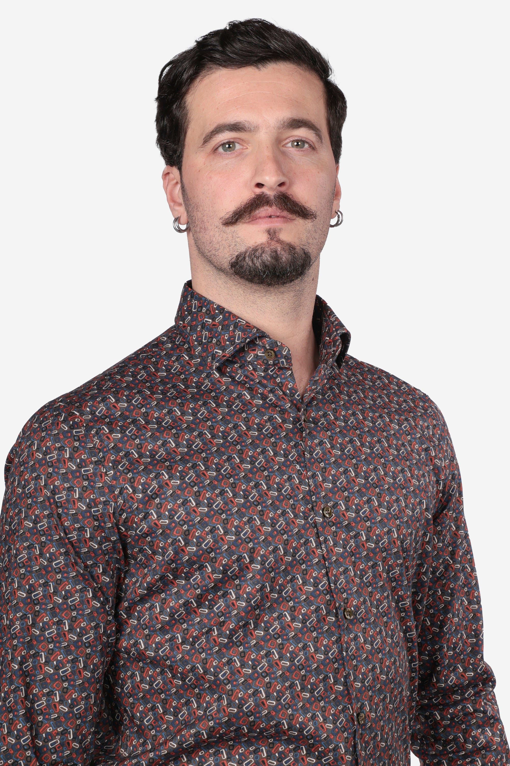CAMICIA 100% COTONE FACILE STIRO CON FANTASIA LINEE