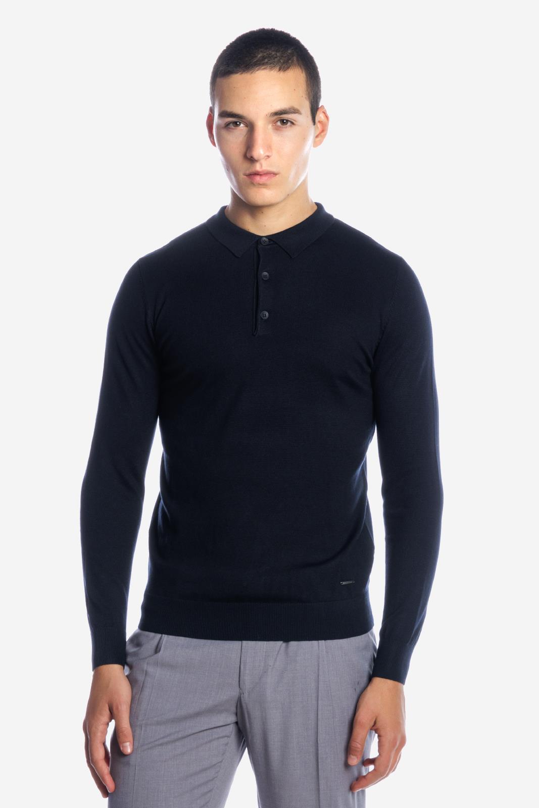 Polo tre bottoni a maniche lunghe