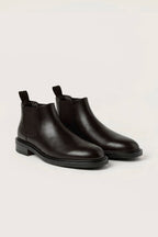 Scarpa a stivaletto