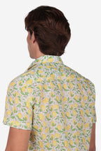 Camicia in cotone mussola fantasia limoni di Positano mezza manica