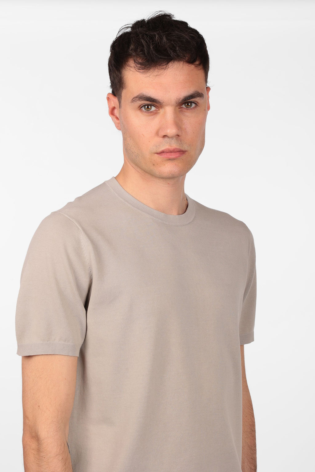 Maglia girocollo tinta unita