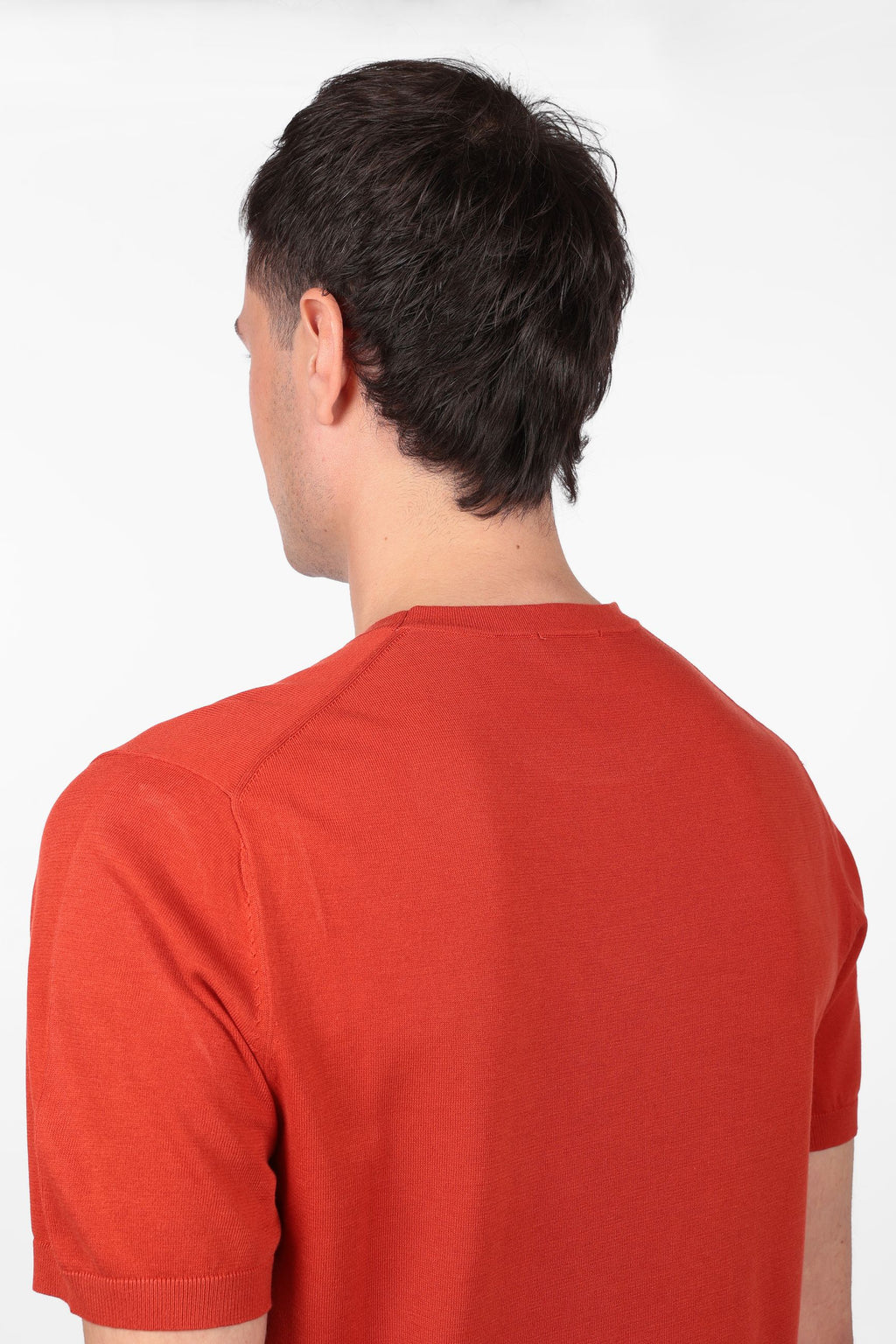 Maglia girocollo tinta unita