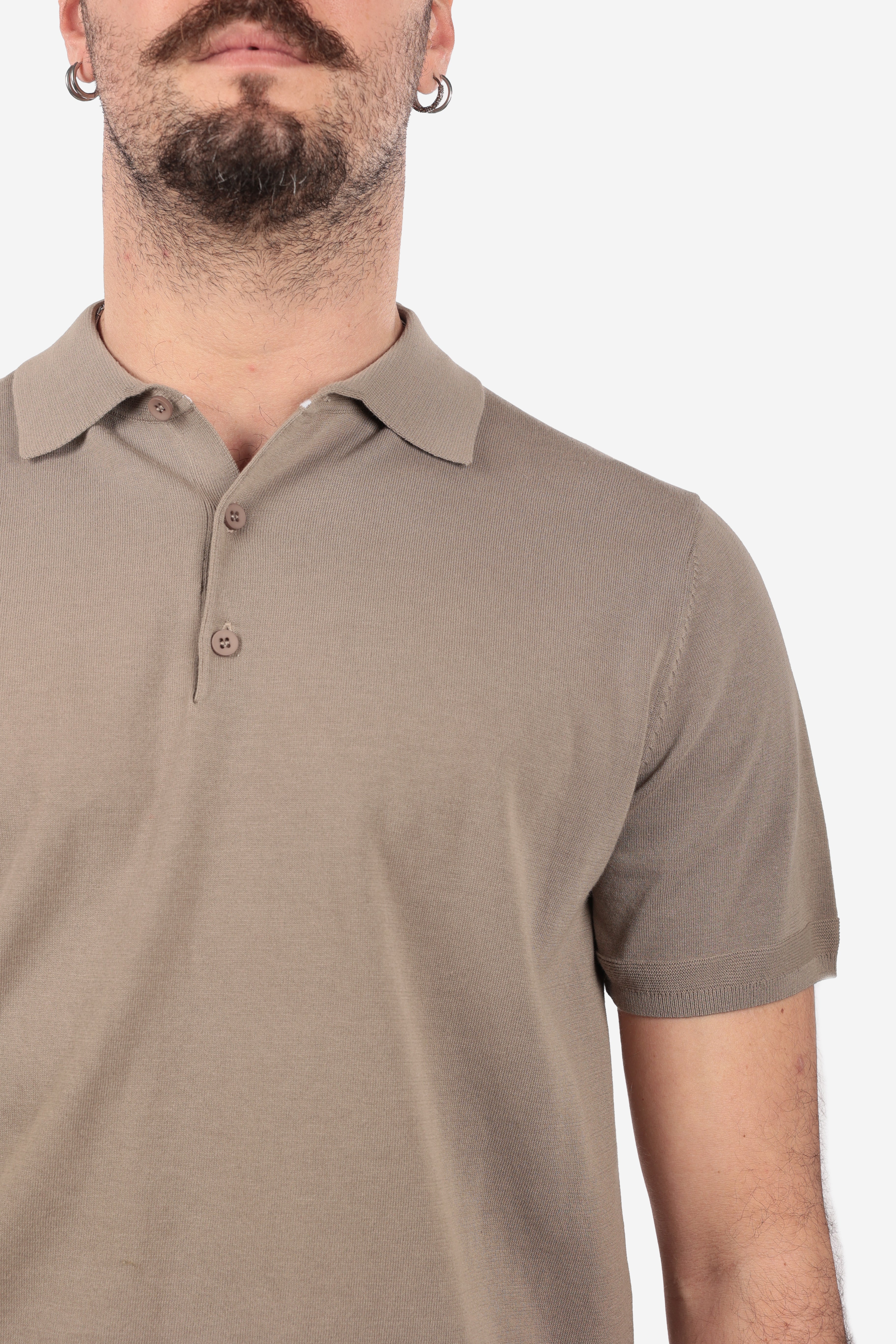 POLO LEGGERA DI FILO A 3 BOTTONI