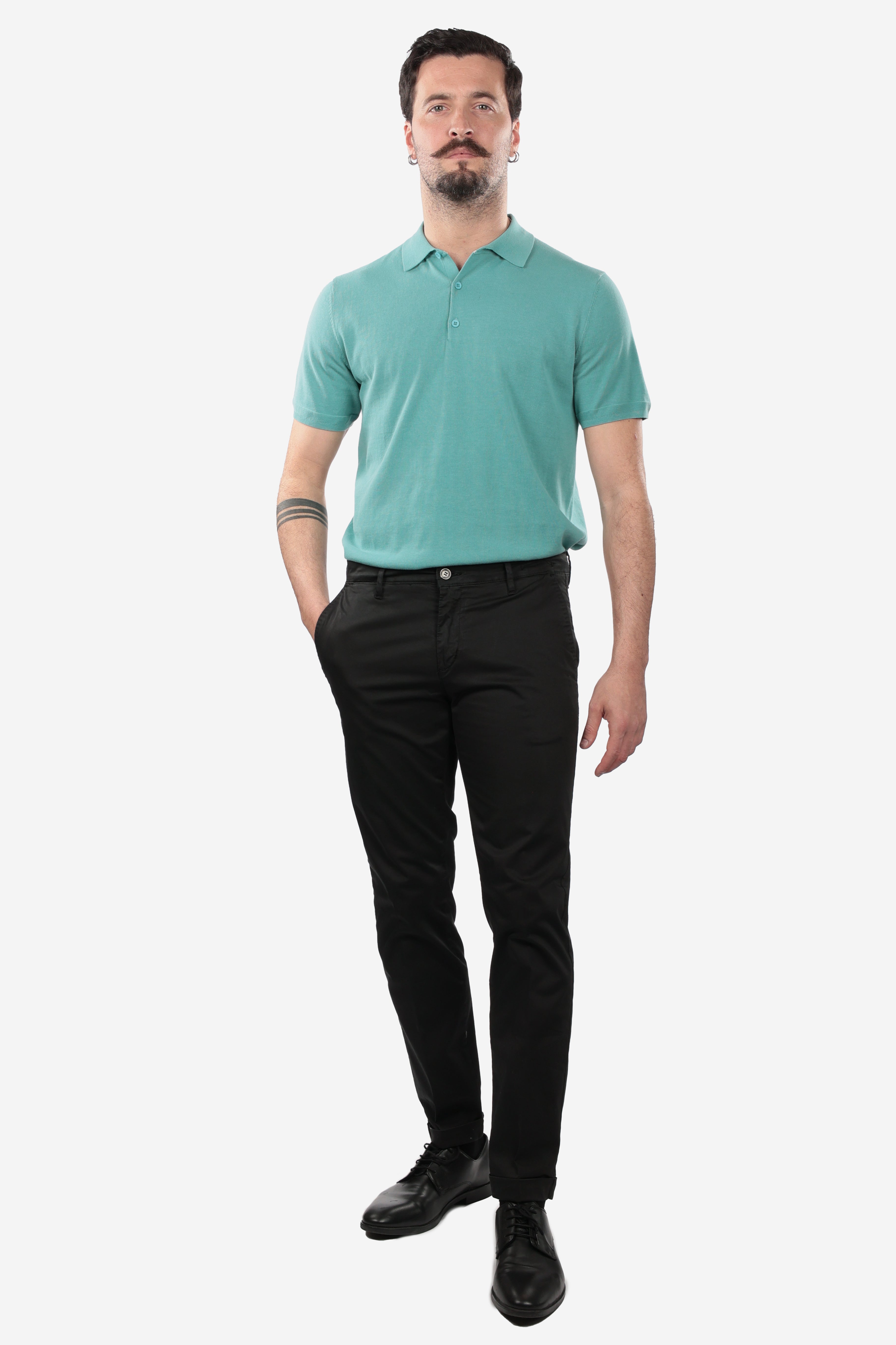 POLO LEGGERA DI FILO A 3 BOTTONI
