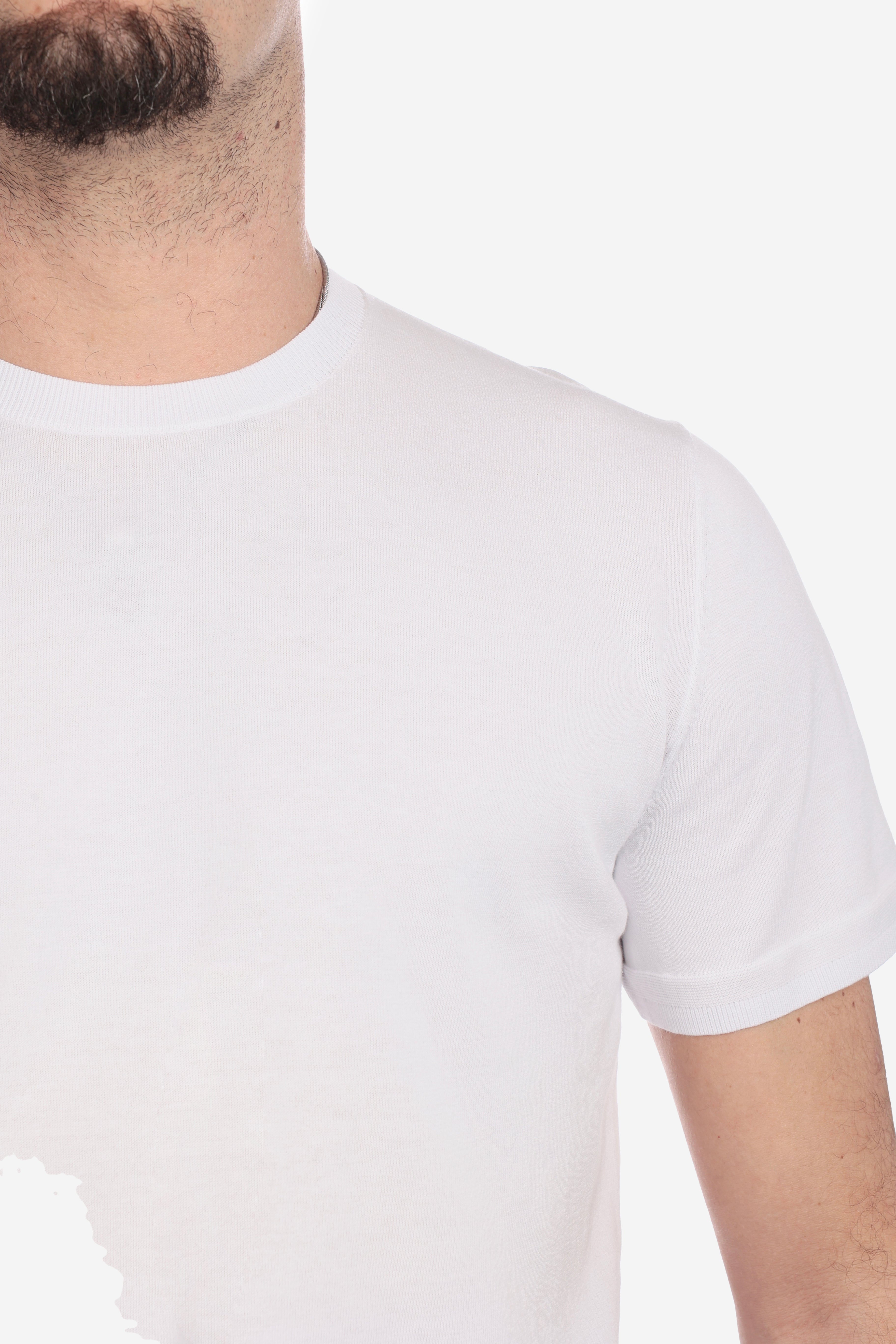 Maglia girocollo tinta unita