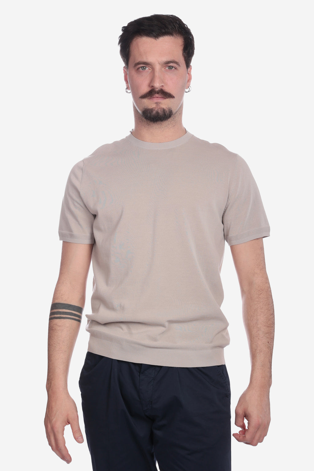Maglia di filo mezza manica