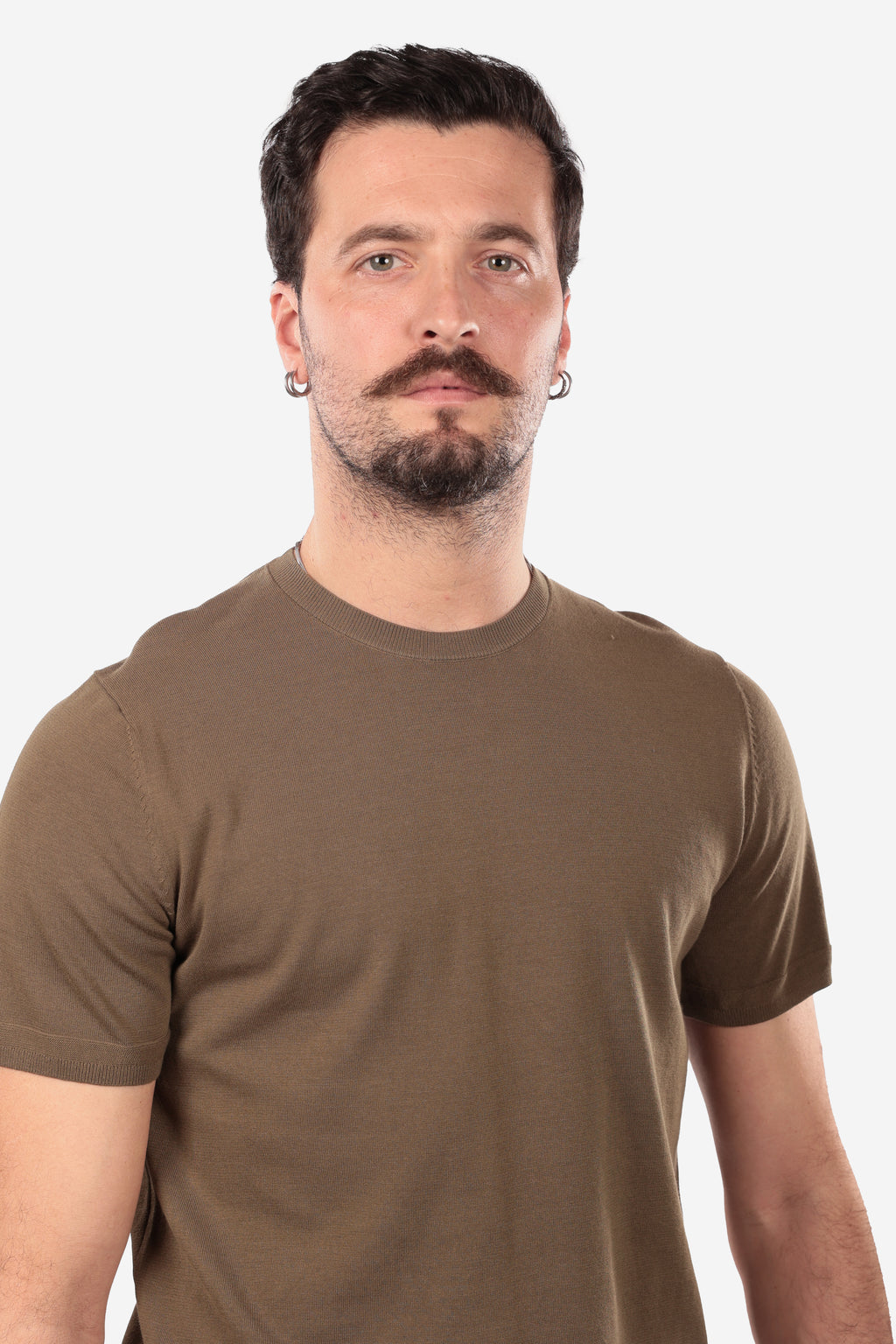 Maglia girocollo tinta unita