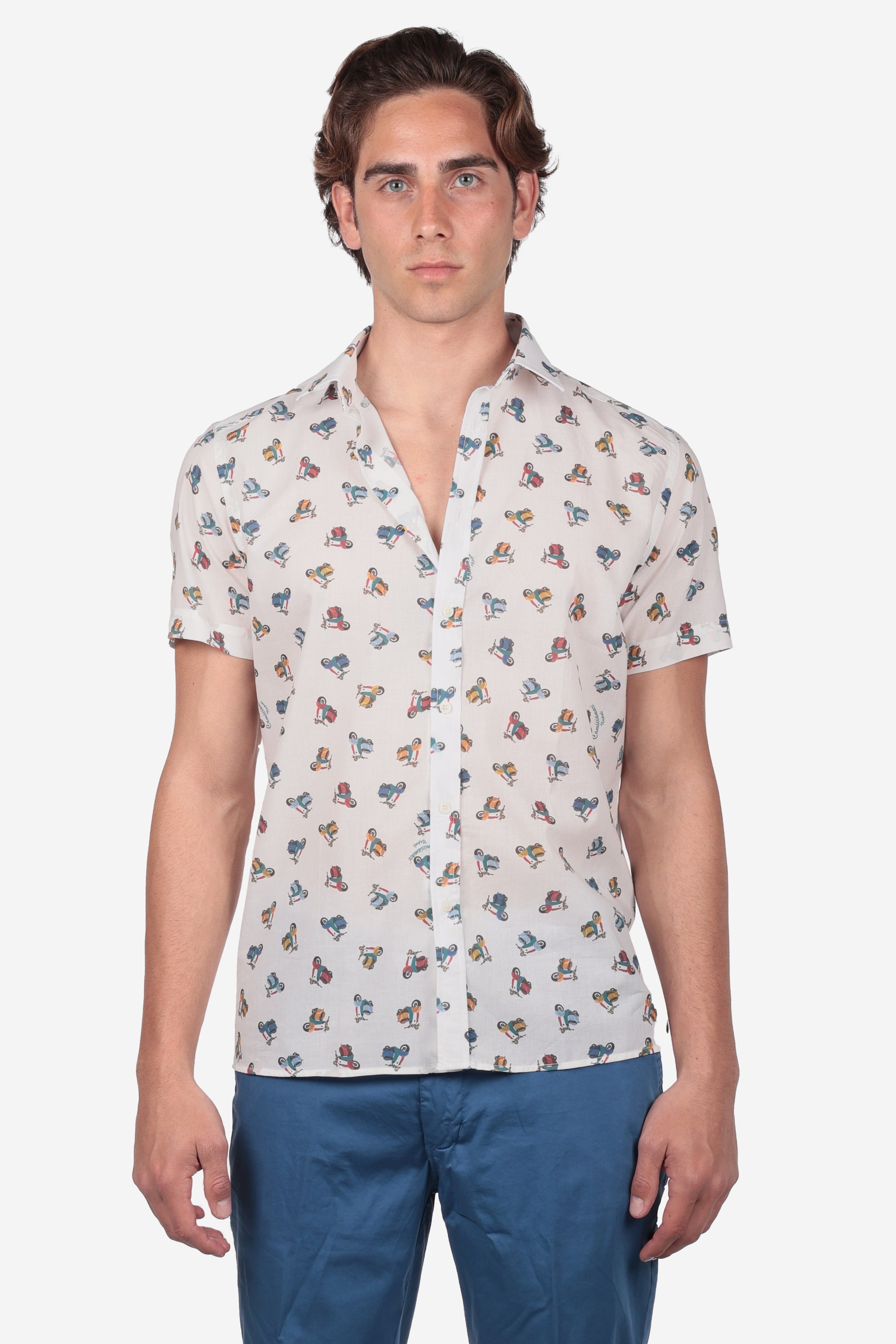 Camicia mezza manica 100% cotone con fantasia vespa