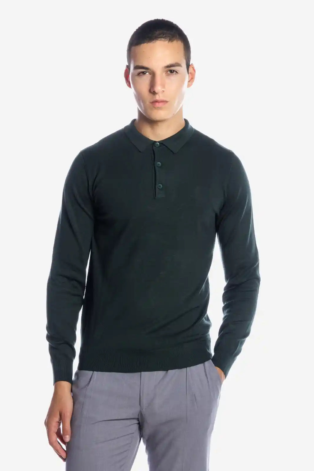 Long-sleeved three-button polo shirt