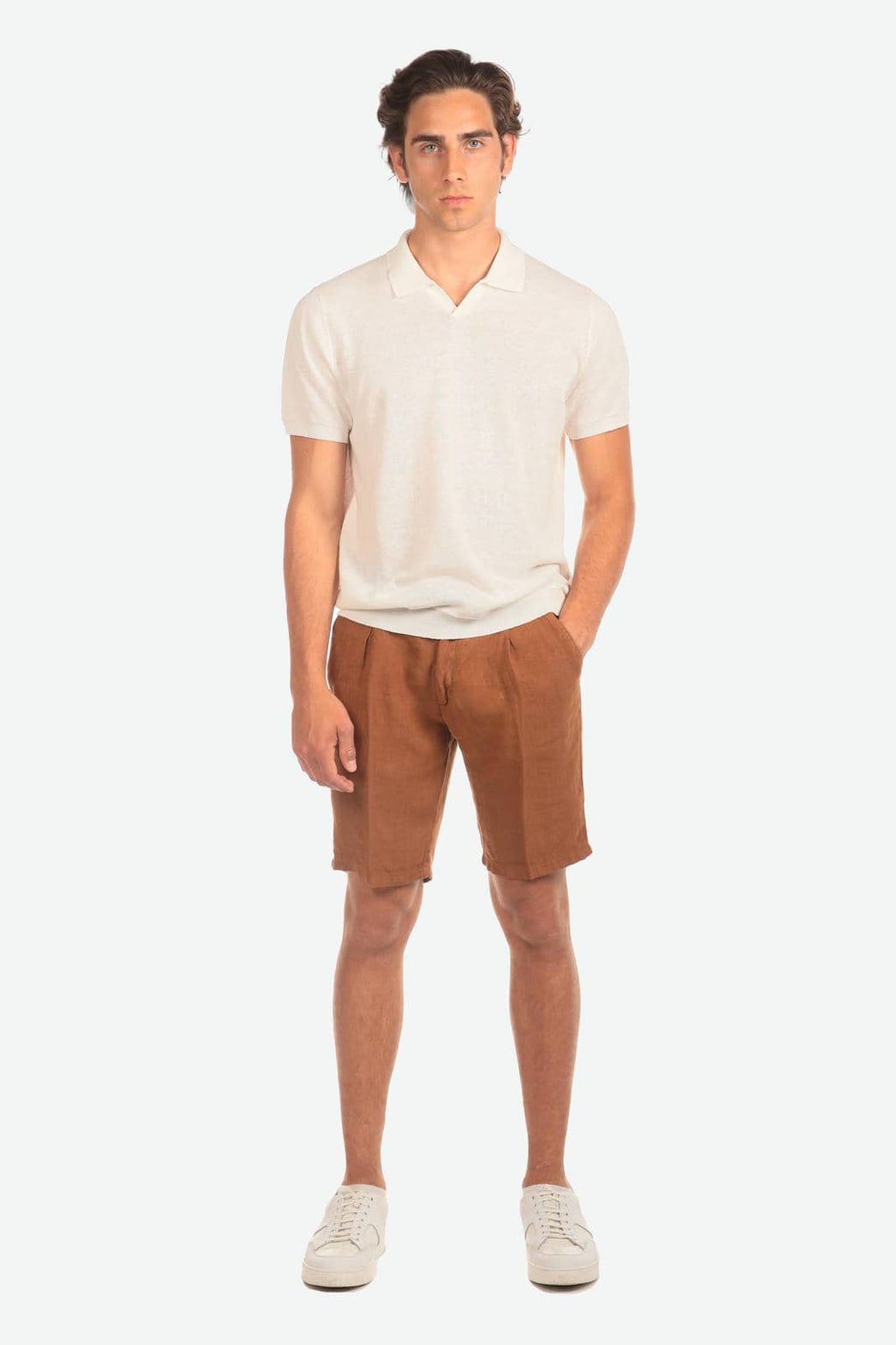 Bermuda in 100% lino con pences