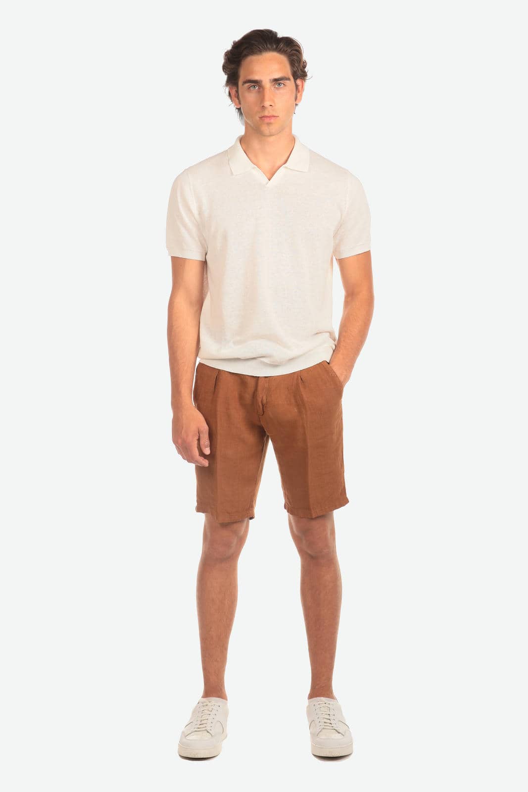 Bermuda in 100% lino con pences