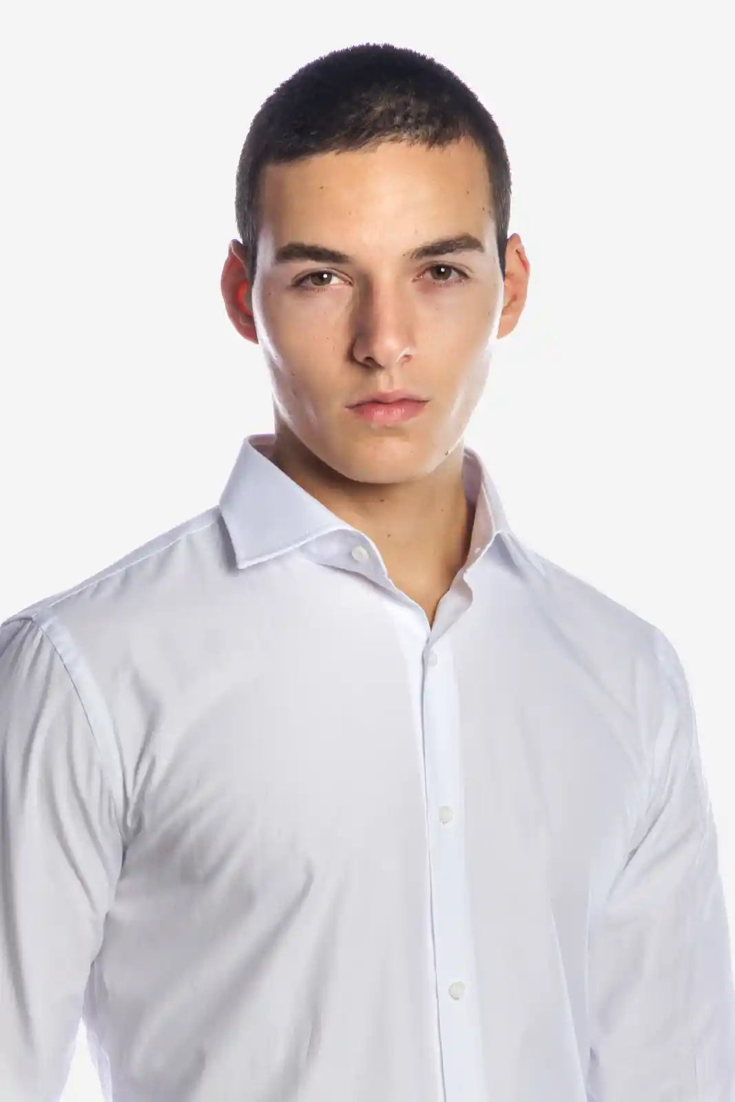Solid-color cotton shirt
