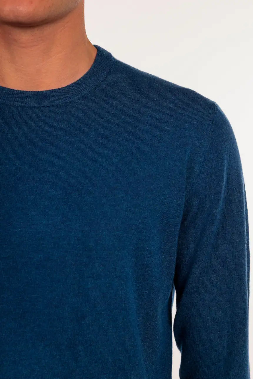 Maglia girocollo tessuto antiallergico effetto lanato