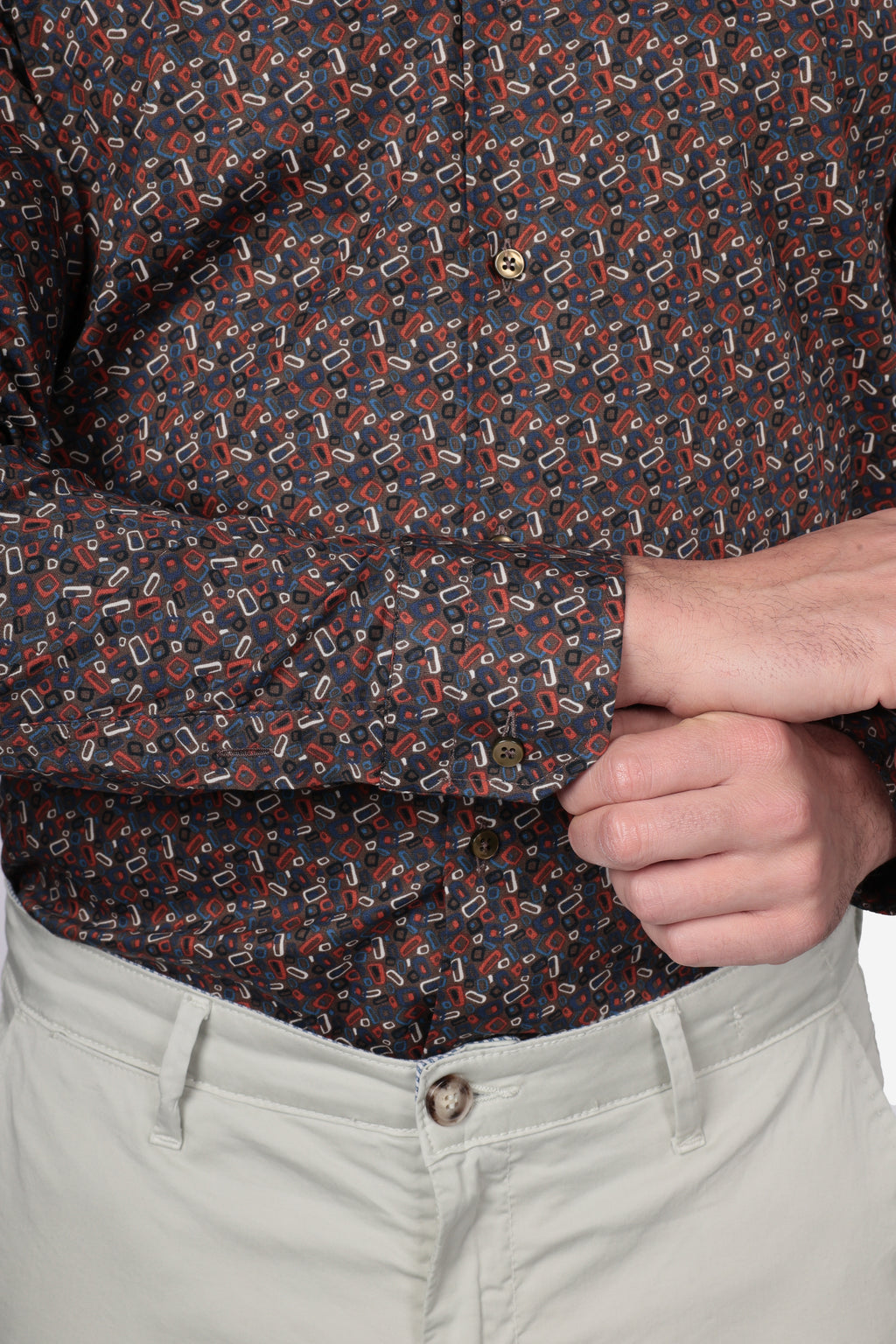 Camicia facile stiro a fantasia linee