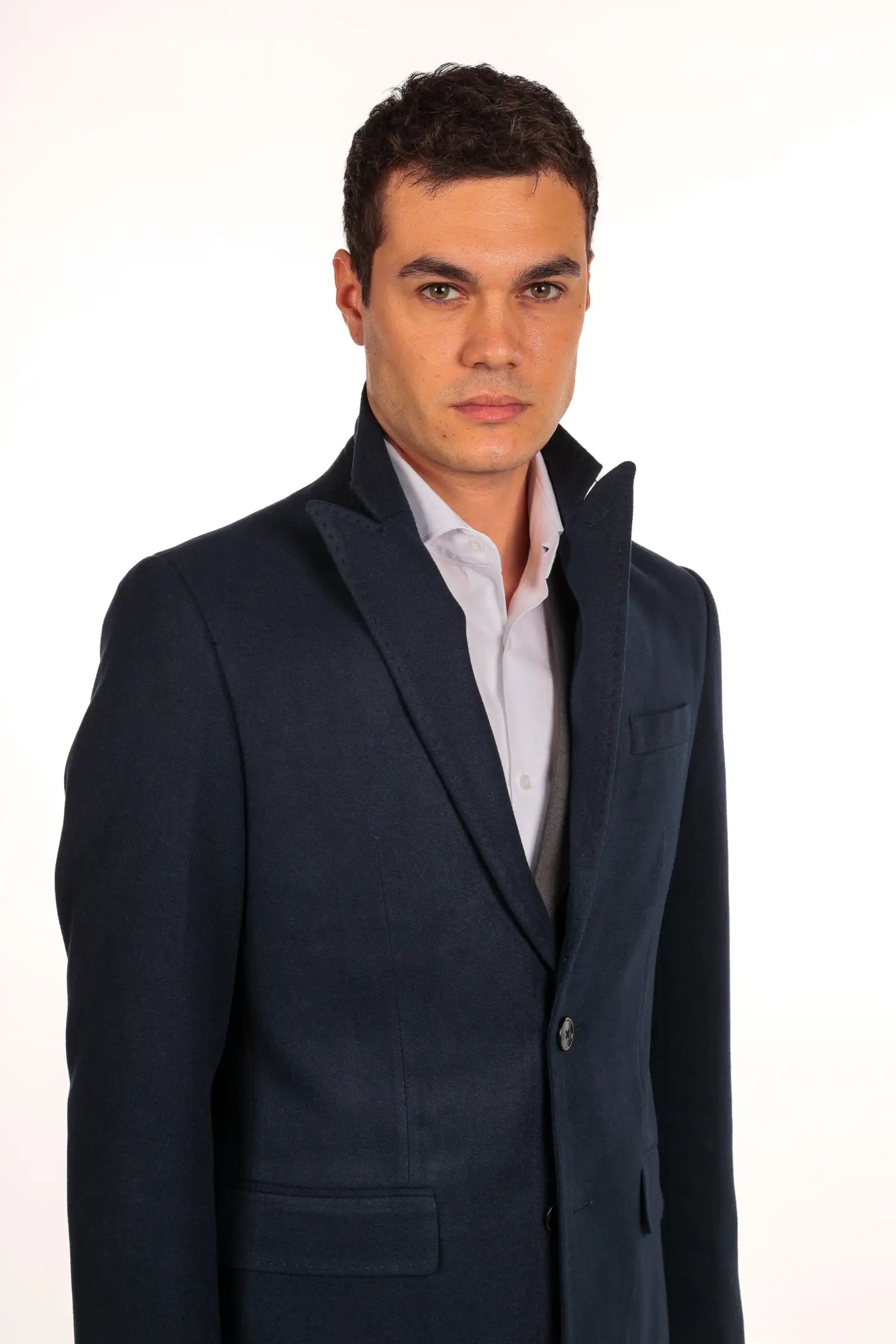 Cappotto monopetto petto a lancia