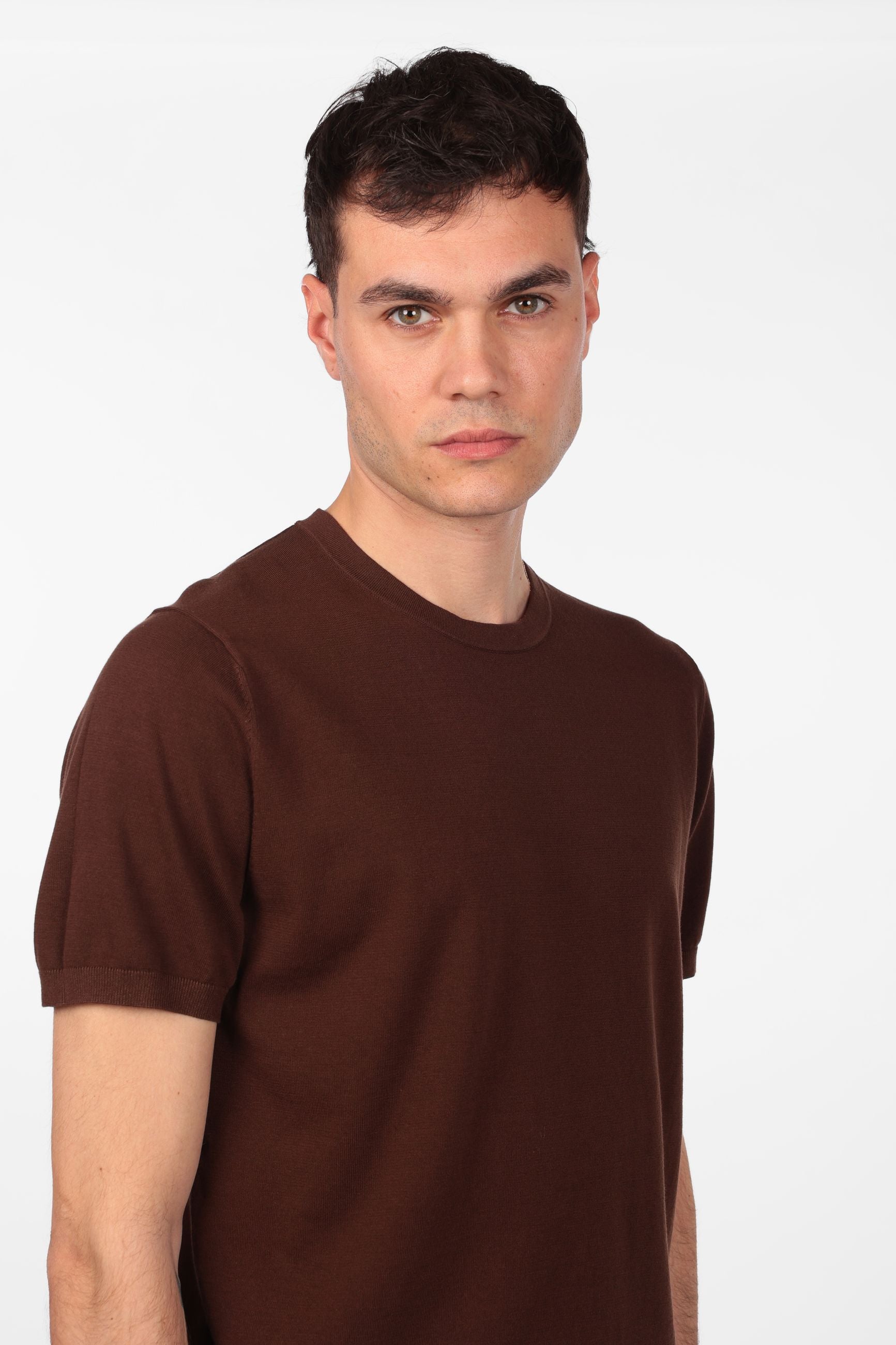 Maglia girocollo tinta unita