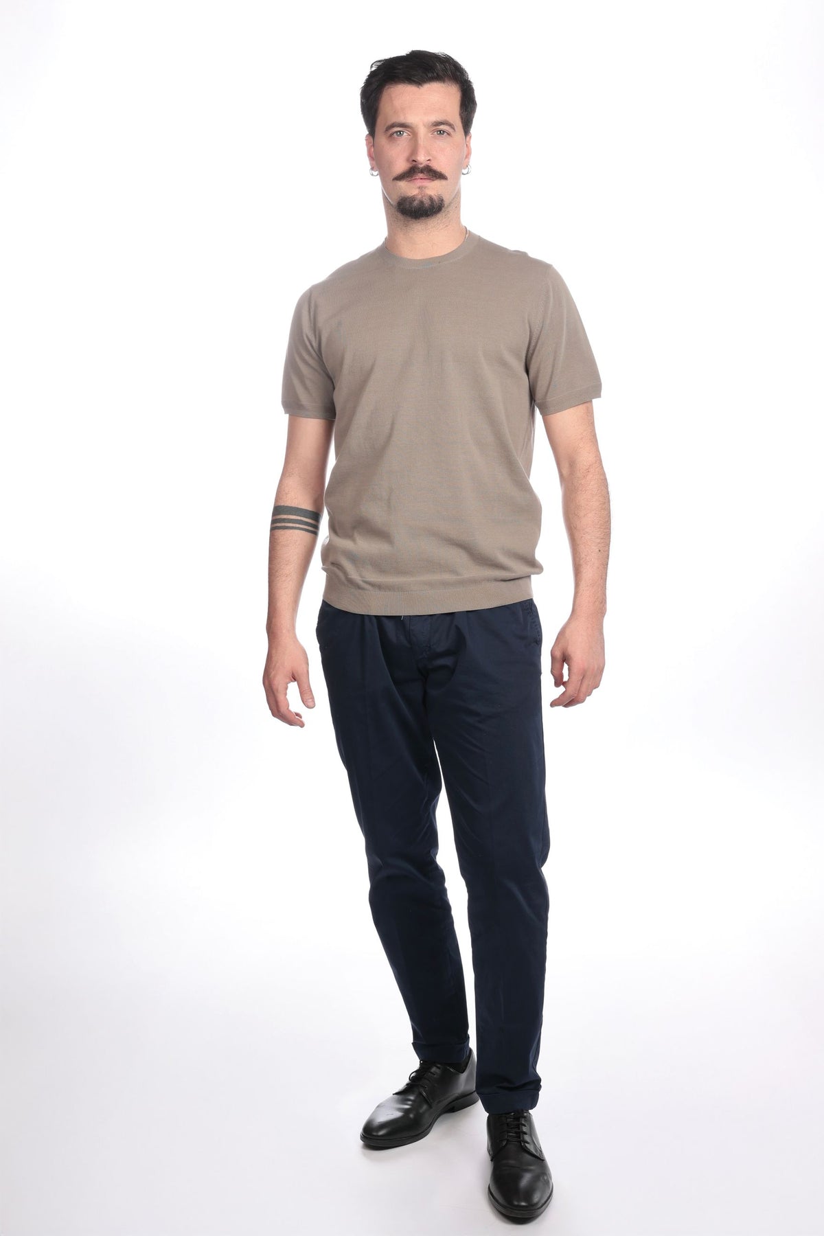 Maglia di filo mezza manica