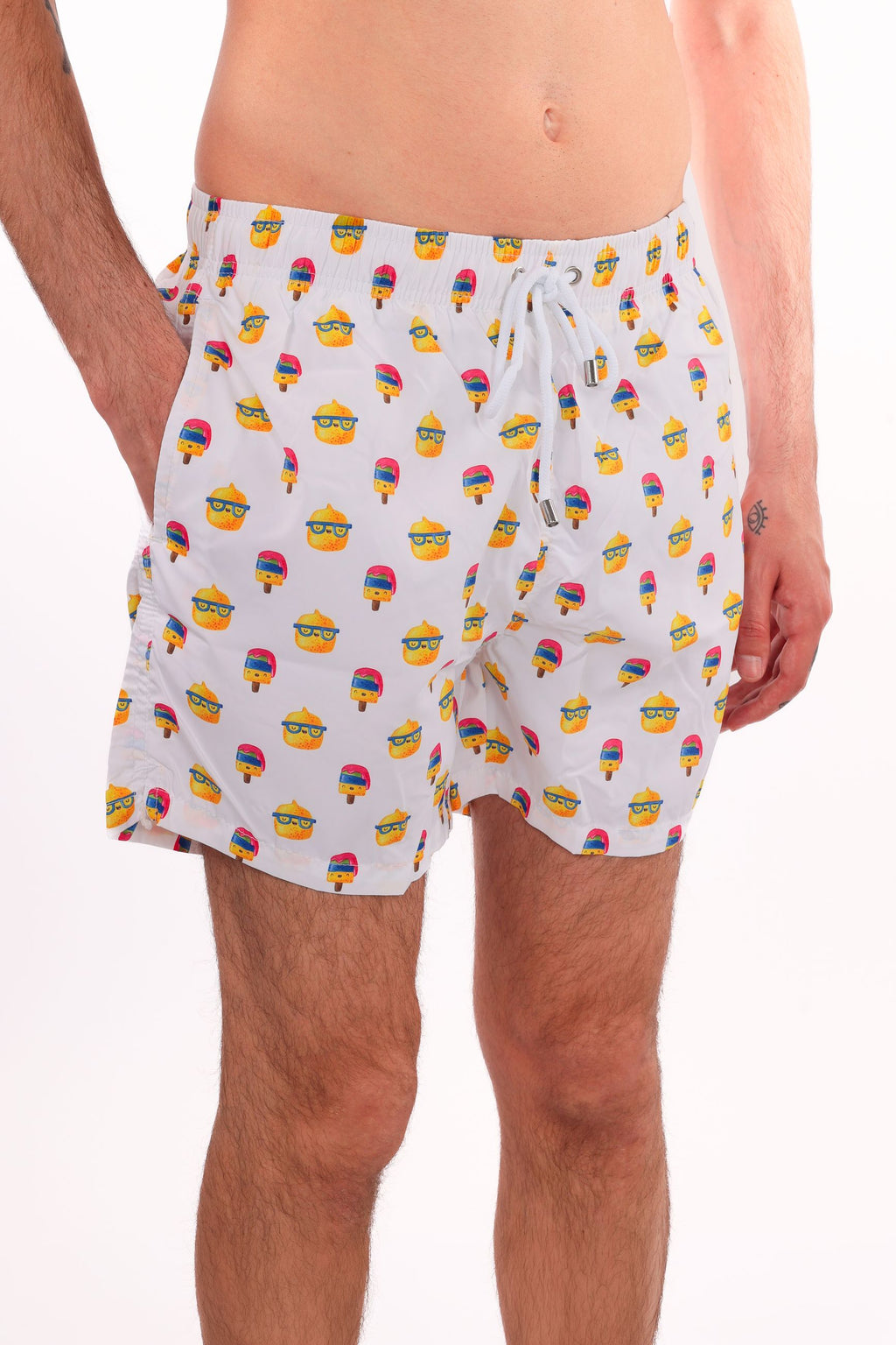 Costume a pantaloncino gelato a limone