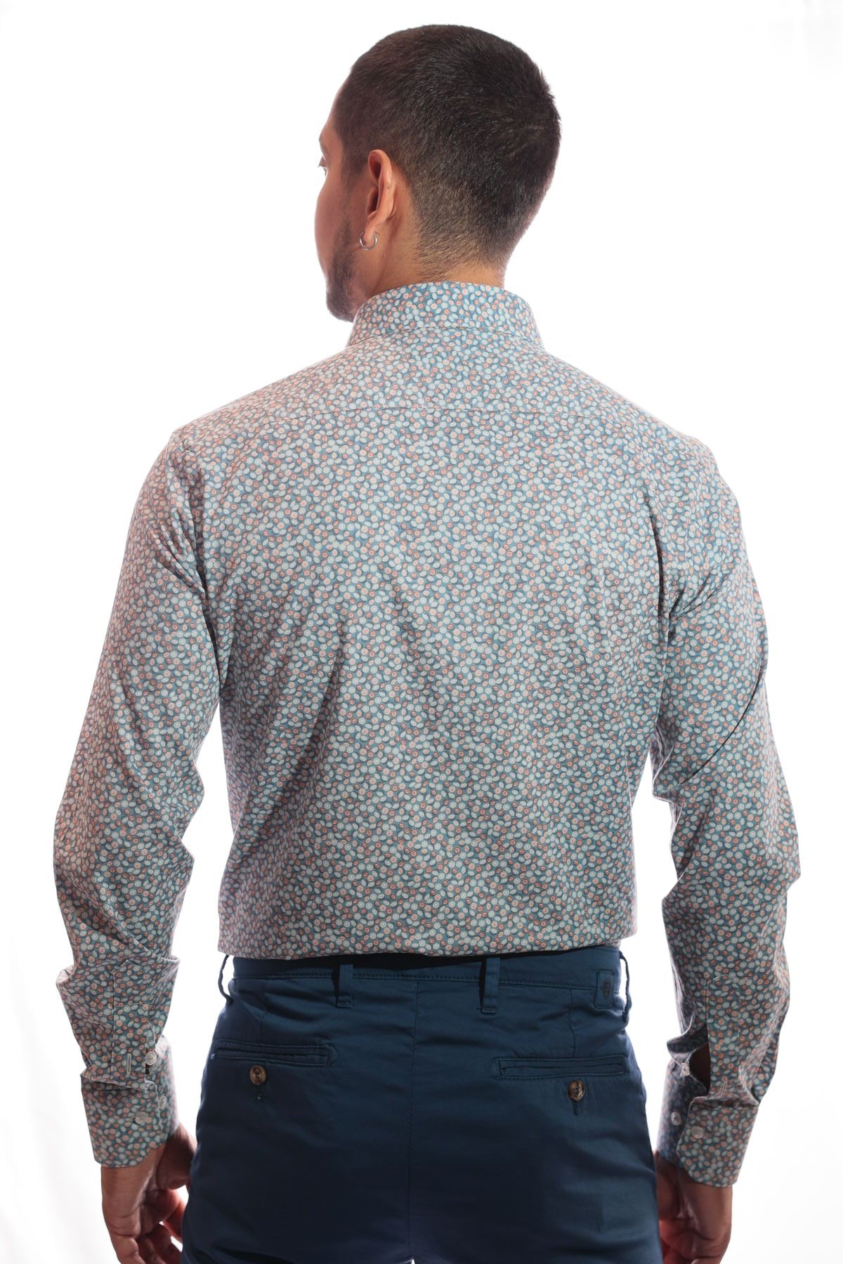 Camicia uomo facile stiro a fantasia arancia in cotone, realizzata a Napoli