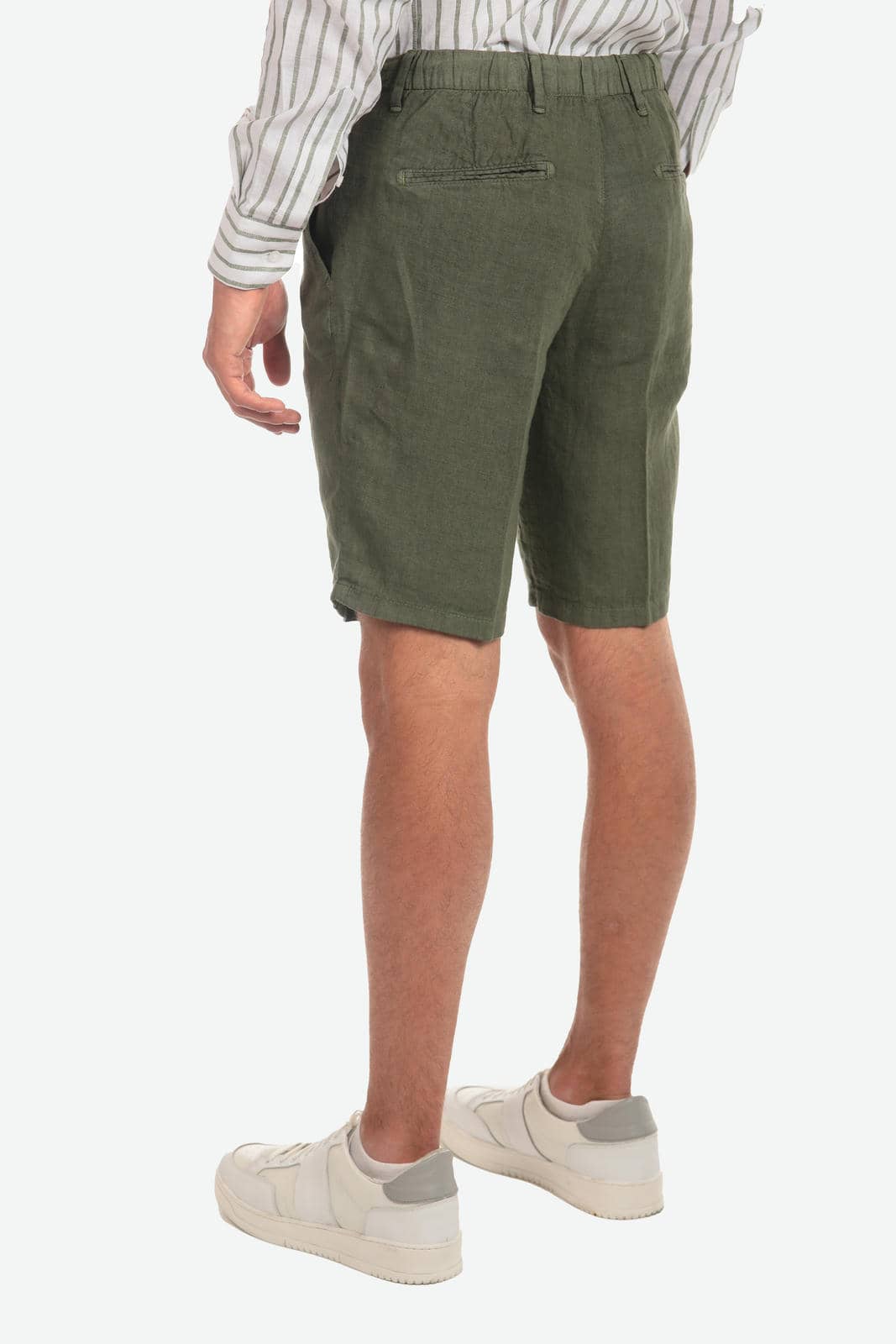 Bermuda in 100% lino con pences
