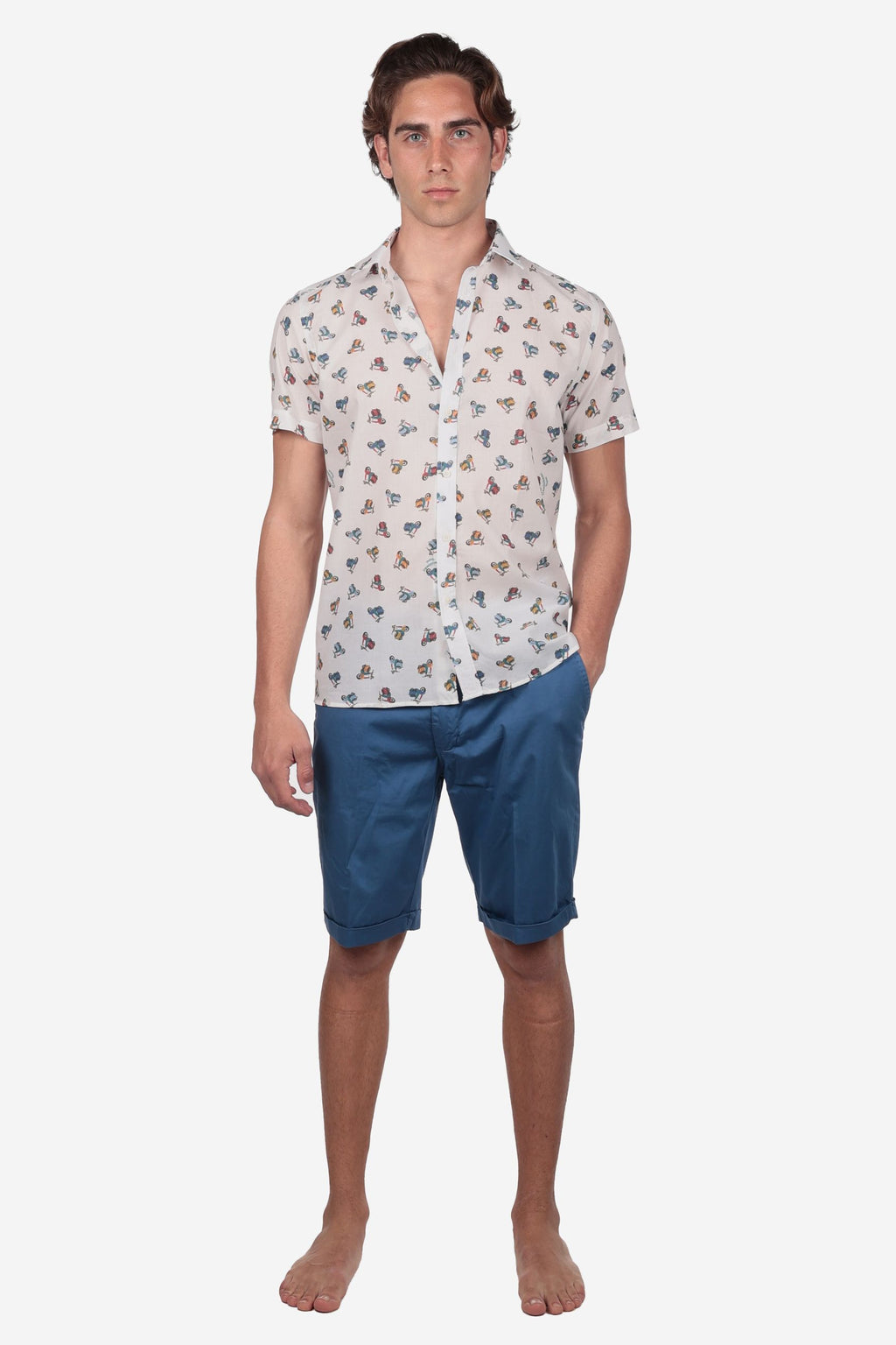 Camicia mezza manica 100% cotone con fantasia vespa