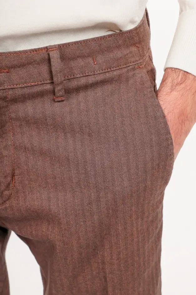 Pantalone in caldo cotone spigato