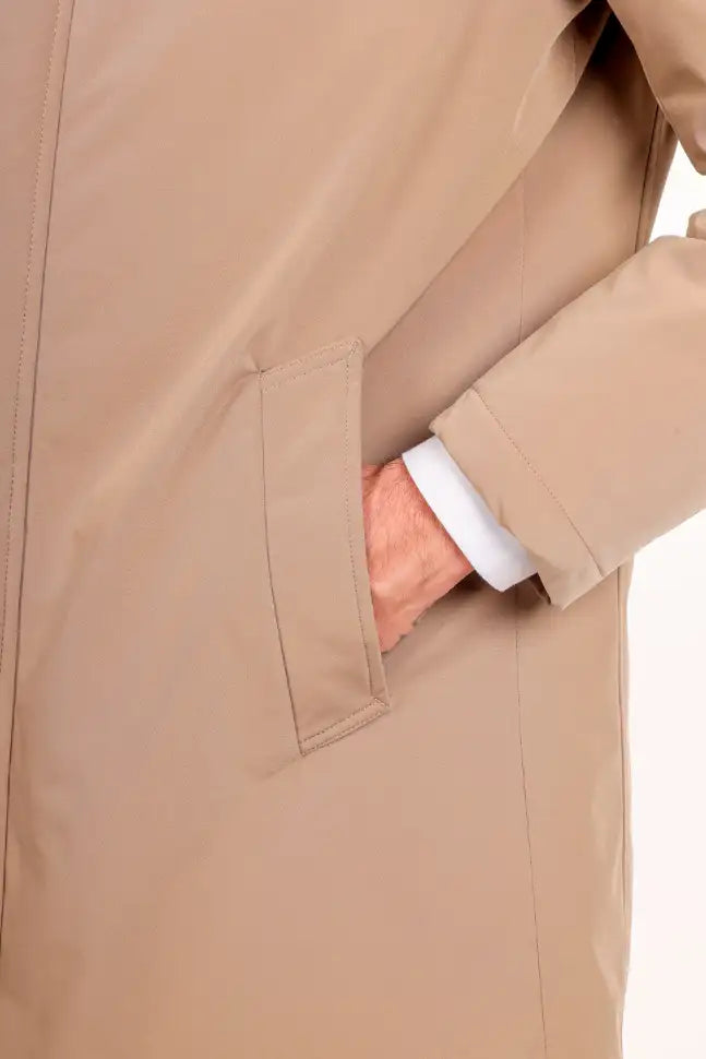 Trench con chiusura zip impermeabile