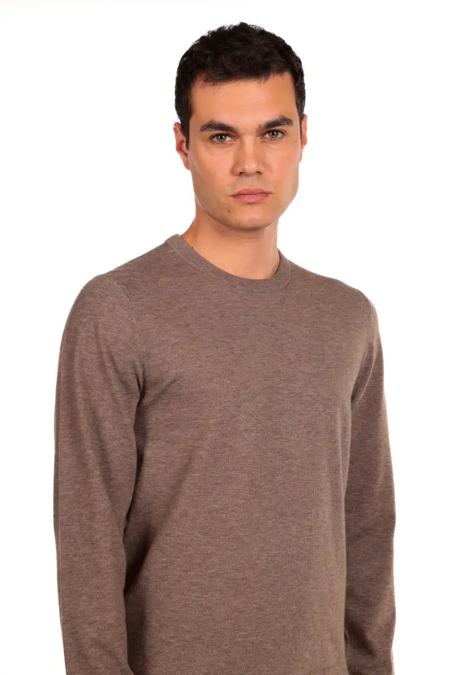 Maglia girocollo tessuto antiallergico effetto lanato