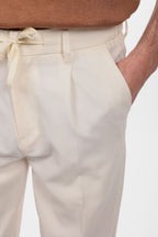 Pantalaccio con pences